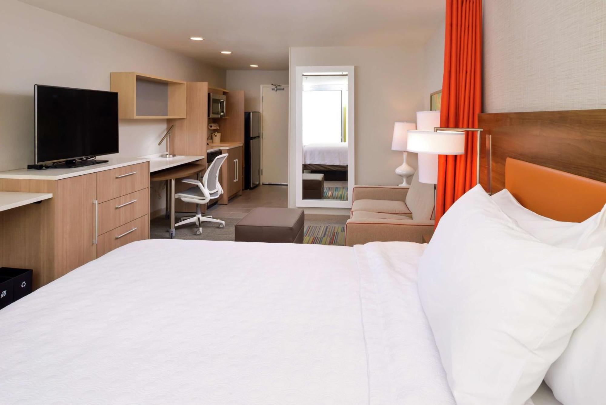 Home2 Suites By Hilton Merrillville Exterior photo