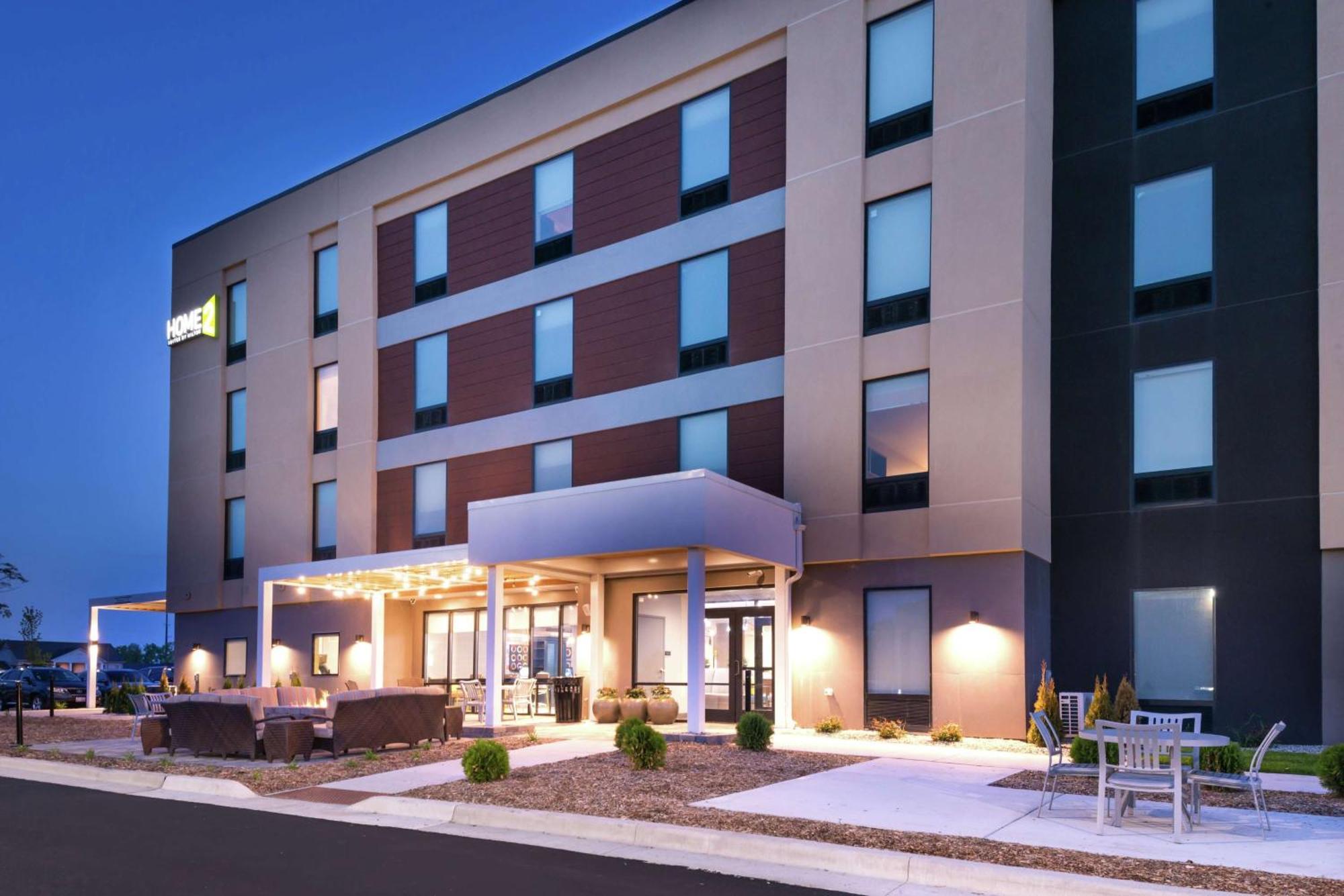 Home2 Suites By Hilton Merrillville Exterior photo