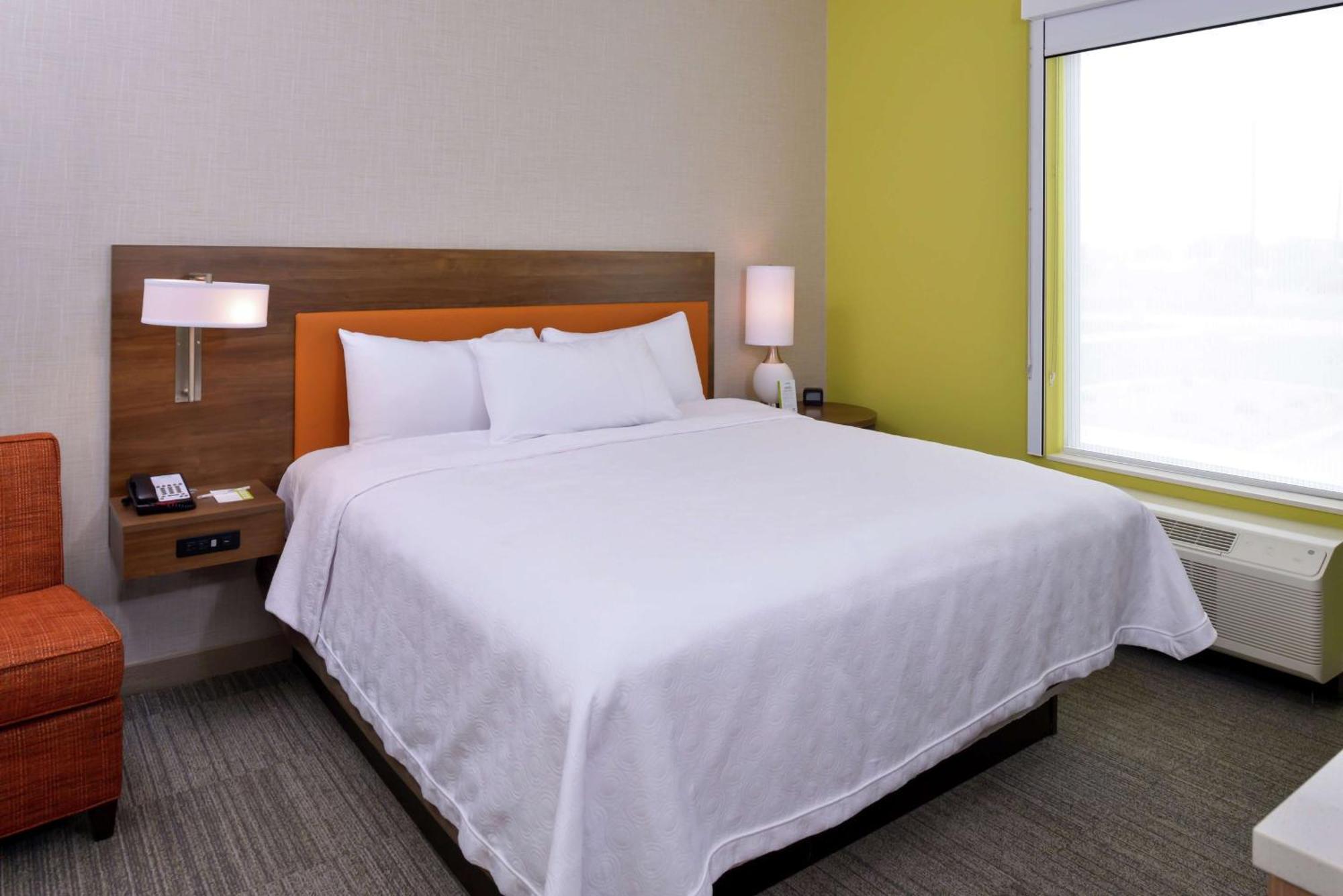 Home2 Suites By Hilton Merrillville Exterior photo